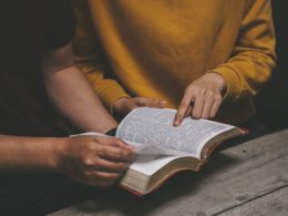 5 Reasons to Study the Biblical Languages